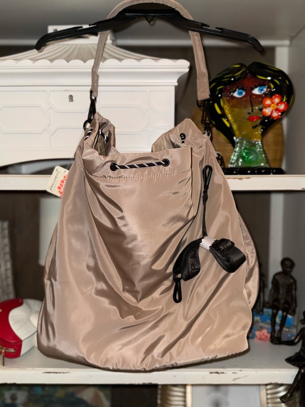 Free People FP movement sandy sand Ego boost mega bucket bag nwt - Picture 5 of 5